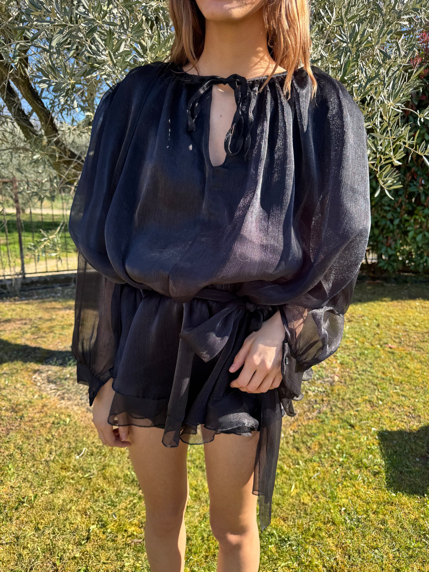 ISYA | noir